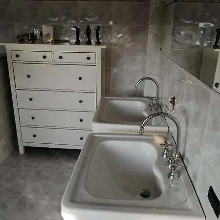 Bed & Breakfast Cascina Rossa 21 *